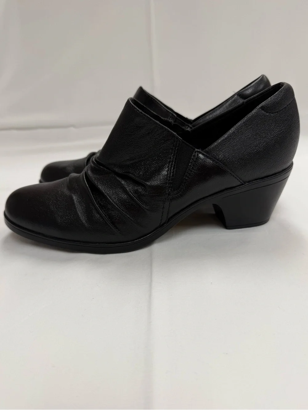 Clarks Collection Black Leather Comfort Heels Loafers‎ Slip On Shoes Womens 9 M